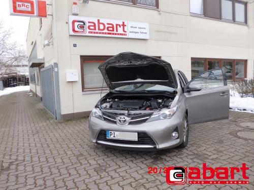 TOYOTA Auris-1,6-VVTi