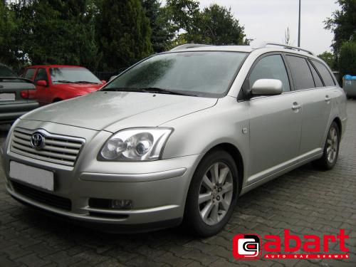 TOYOTA Avensis-Kombi-1,8VVTi