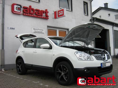 NISSAN Qashqai-1,6i