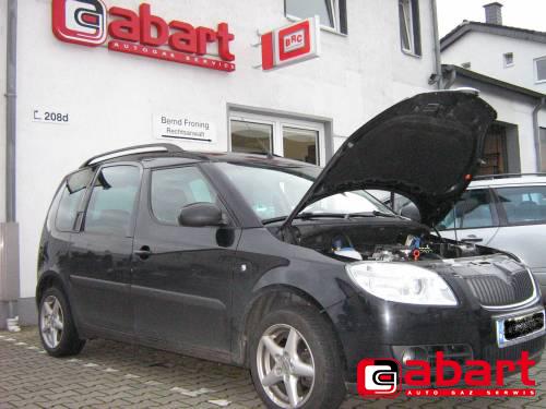 SKODA Roomster-1,6i-16v