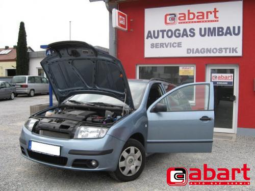 SKODA Fabia-Combi-1,2i-16v