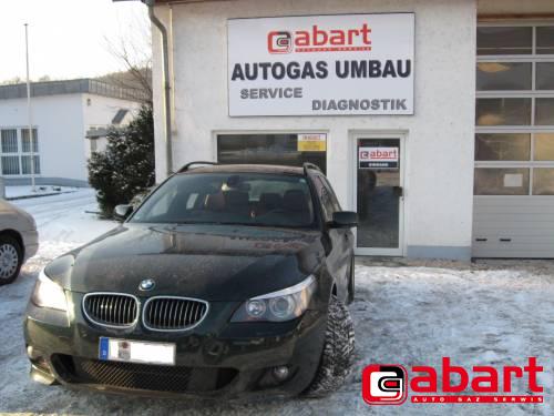 BMW 530i-Touring-E61