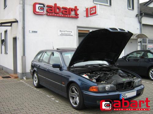 BMW 523i-Touring-E39