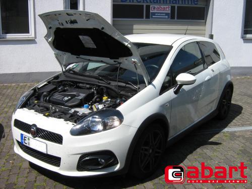  Punto-Abarth-1,4T-Jet