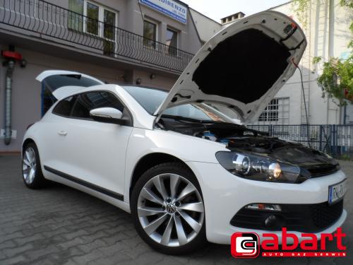 VOLKSWAGEN Scirocco_2.0_TFSI