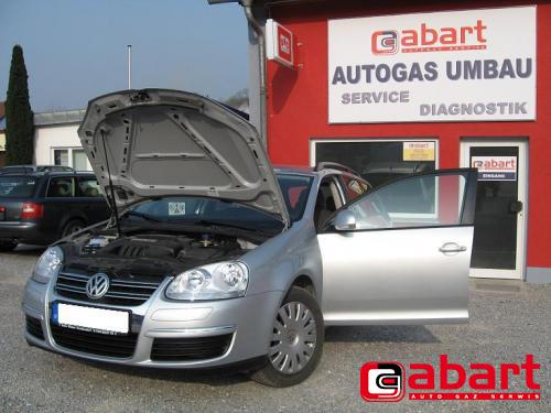 VOLKSWAGEN Golf-V-Variant-1,6i