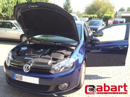 VOLKSWAGEN Golf-VI-1,4-TSI