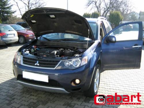 MITSUBISHI Outlander-3,0-V6