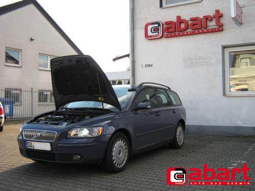 VOLVO V50-2,4i