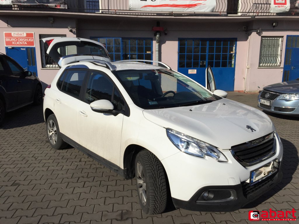 PEUGEOT 2008 1.2 Pure Tech 110